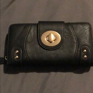 Black and Gold Charming Charlie Wallet